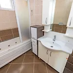 빌라 Yasam Park - Luxury 8 Person - Calis 90mt 페티예