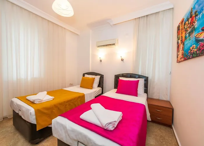 Villa Yasam Park - Luxury 8 Person - Calis 90mt