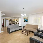 Yasam Park - Luxury 8 Person - Calis 90mt Villa