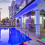 Yasam Park - Luxury 8 Person - Calis 90mt *
