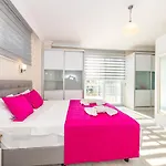 Villa Yasam Park - Luxury 8 Person - Calis 90mt