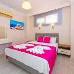Villa Yasam Park - Luxury 8 Person - Calis 90mt