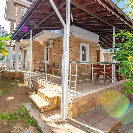 Yasam Park - Luxury 8 Person - Calis 90mt