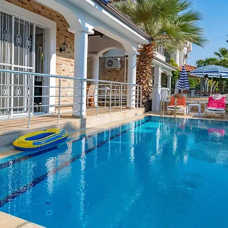 Yasam Park - Luxury 8 Person - Calis 90mt