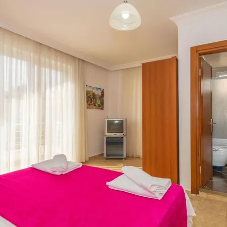 Yasam Park - Luxury 8 Person - Calis 90mt Willa *