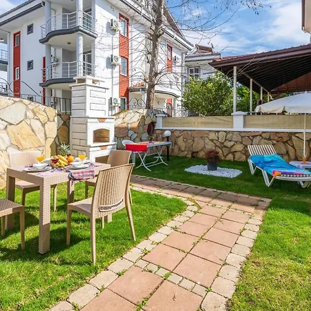 Villa Yasam Park - Luxury 8 Person - Calis 90mt Fethiye