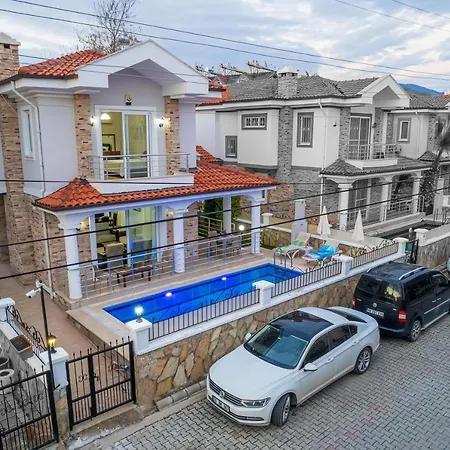 Yasam Park - Luxury 8 Person - Calis 90mt * Fethiye